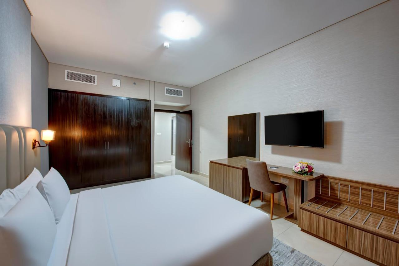 Royal Regency Suites Marina Dubai Exteriör bild