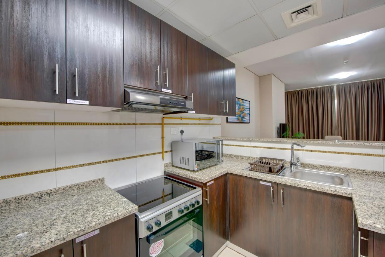 Royal Regency Suites Marina Dubai Exteriör bild