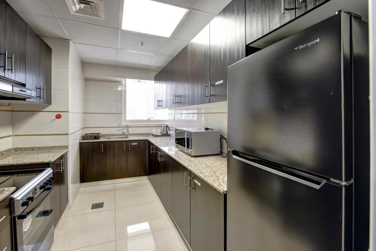 Royal Regency Suites Marina Dubai Exteriör bild