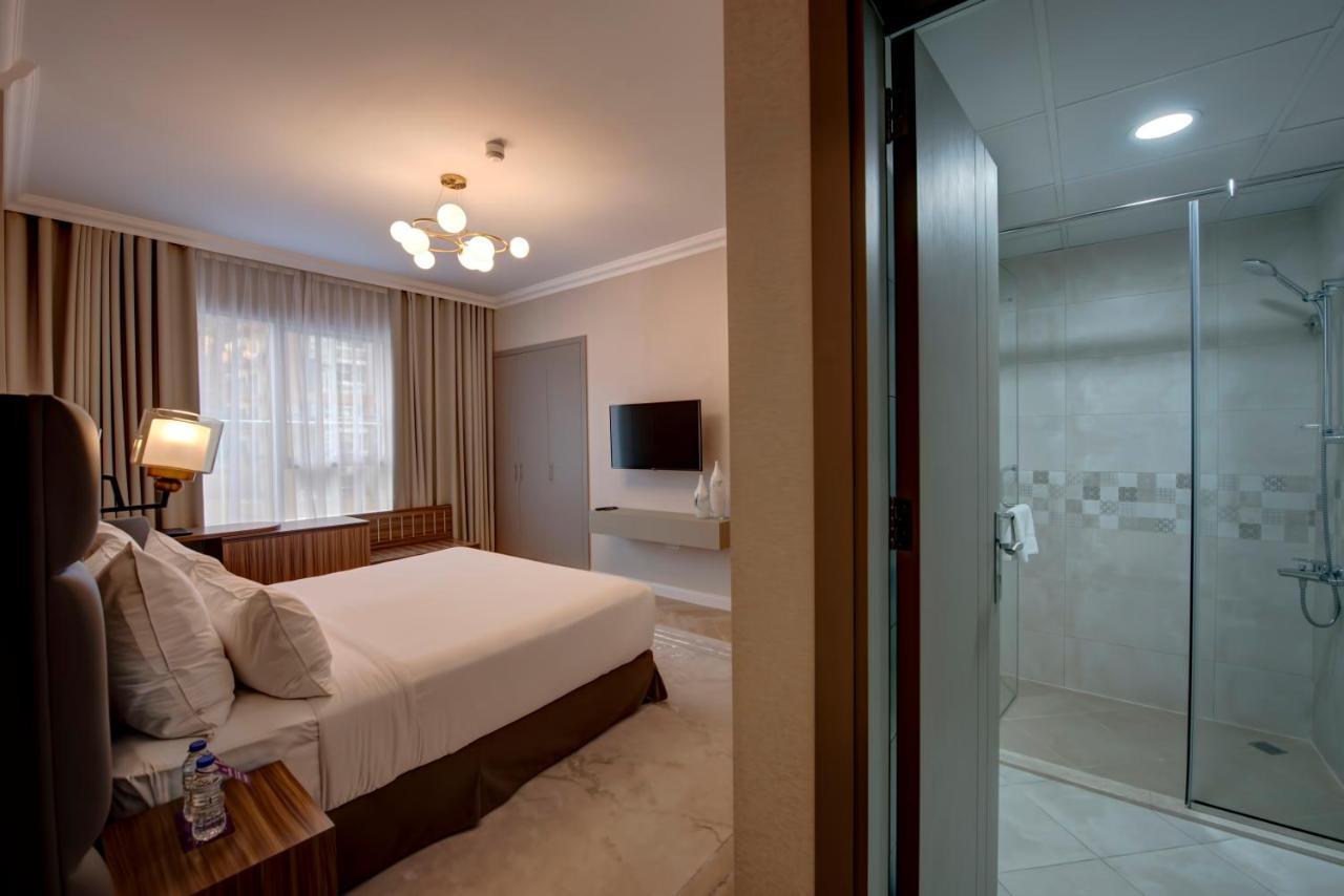 Royal Regency Suites Marina Dubai Exteriör bild