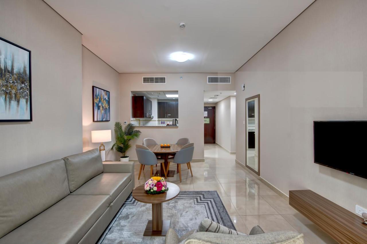 Royal Regency Suites Marina Dubai Exteriör bild