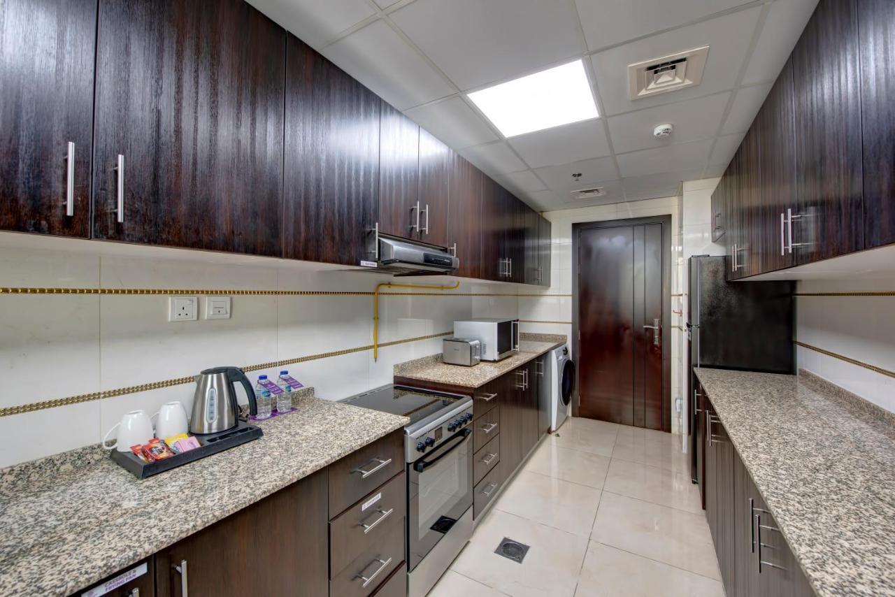 Royal Regency Suites Marina Dubai Exteriör bild