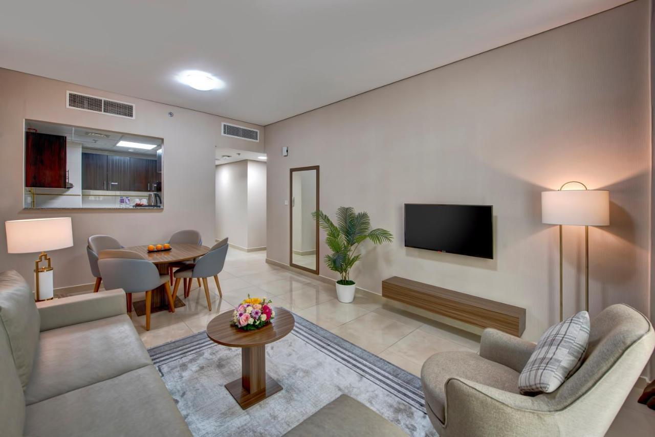 Royal Regency Suites Marina Dubai Exteriör bild