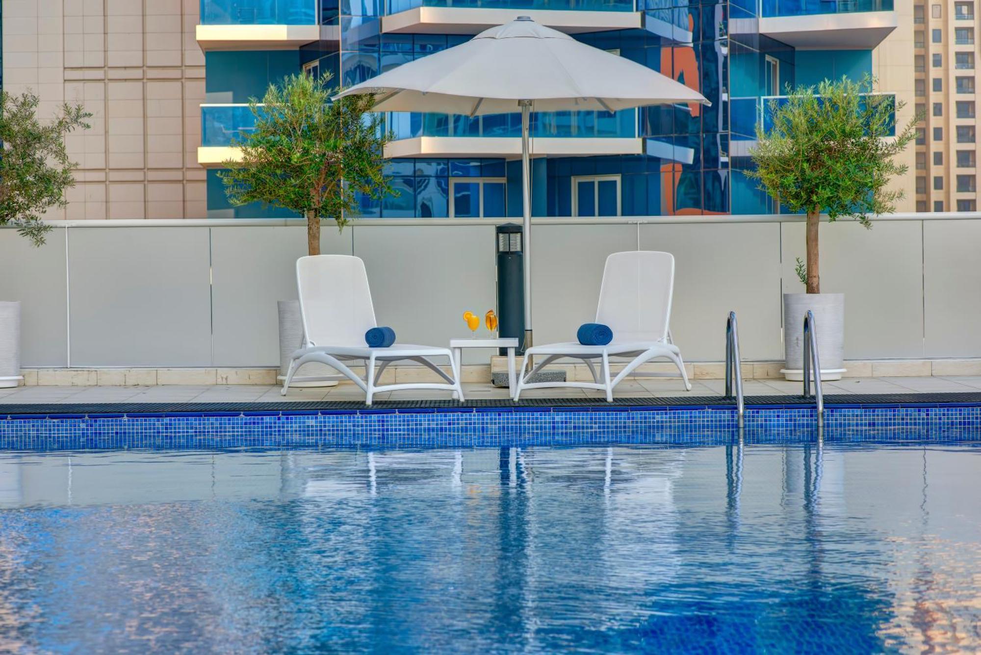 Royal Regency Suites Marina Dubai Exteriör bild